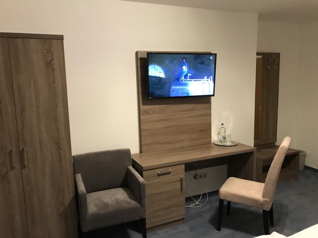Hotel Junkerhaus Бад Залцуфлен Стая снимка