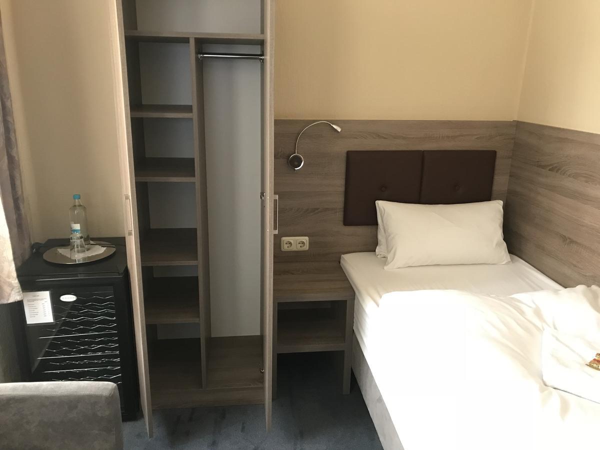 Hotel Junkerhaus Бад Залцуфлен Екстериор снимка
