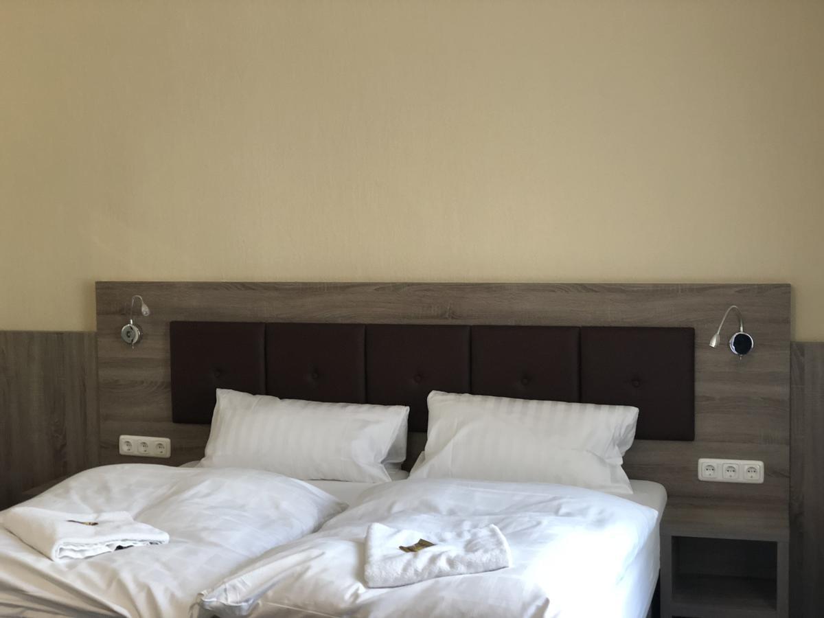 Hotel Junkerhaus Бад Залцуфлен Екстериор снимка